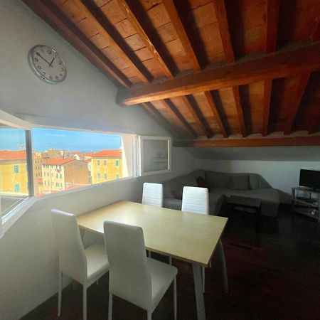 La Finestra Sul Porto Apartman Livorno Kültér fotó